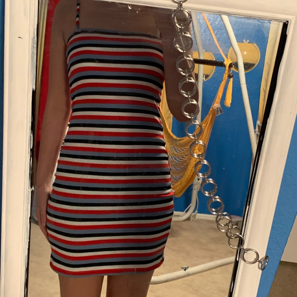 striped rib knit bodycon dress - Picture 2 of 3